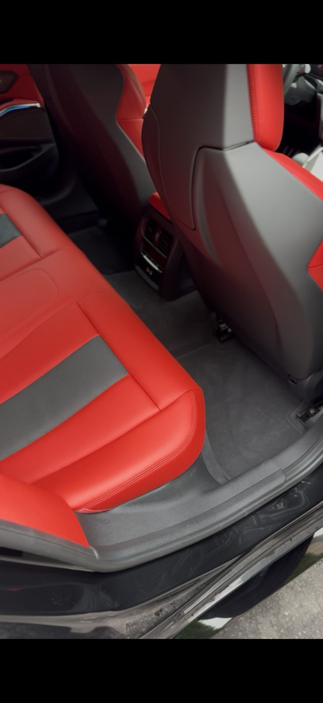 BMW M3 rear seat, red leather cleaned